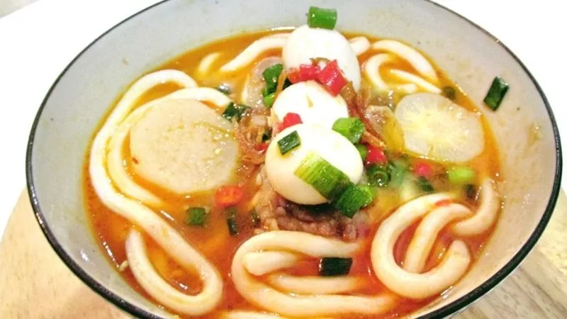 10 quán bánh canh chả cá ở Nha Trang ngon nứt vách