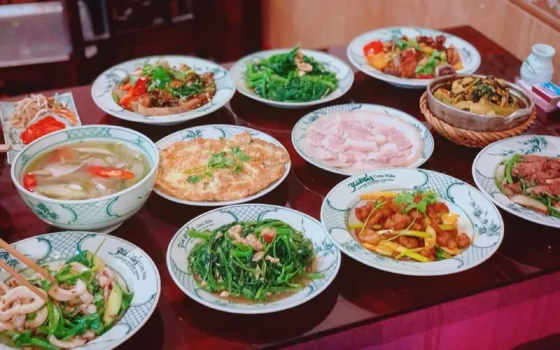 10 quán cơm gia đình ngon nhất tại Đà Nẵng
