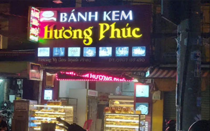 10 tiệm bánh kem ngon nức tiếng và cực hấp dẫn nhất quận Tân Phú