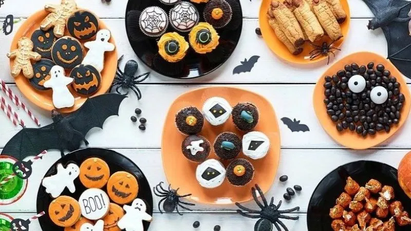 12 cách trang trí bánh kẹo Halloween đẹp, độc đáo, ấn tượng