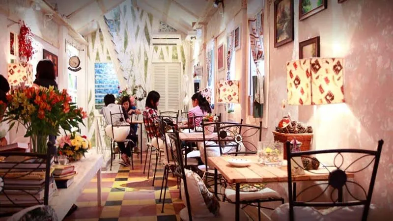 8 quán cafe ‘nhỏ xíu xiu’ xinh đẹp, cực lạ ở Sài Gòn