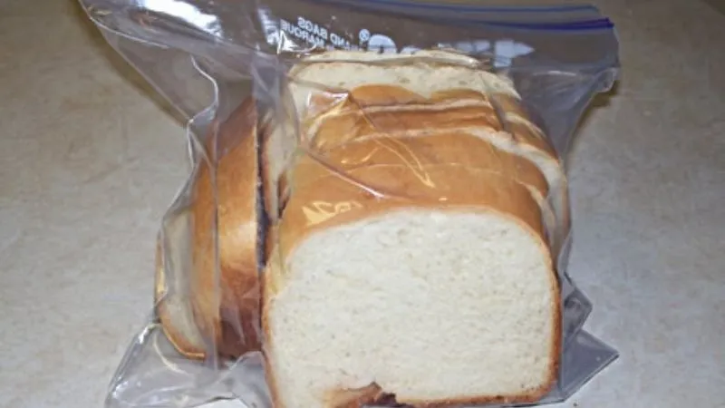 Cách bảo quản các loại bánh mì để được lâu, không bị khô, mốc
