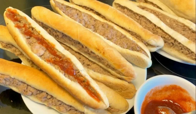 Cách làm bánh mì cay Hải Phòng chuẩn ngon đơn giản tại nhà