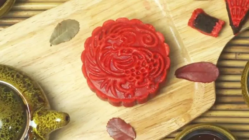 Cách làm bánh trung thu red velvet vừa đẹp mắt vừa thơm ngon