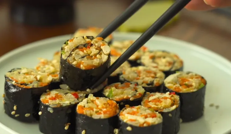 Cách làm kimbap bắp cải đậu hũ đơn giản, thanh đạm, bổ dưỡng