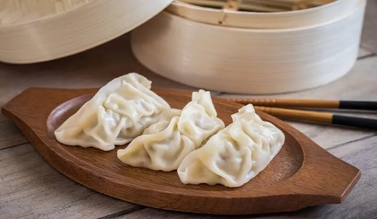 Cách làm Mandu nhân kim chi chuẩn vị Hàn Quốc, ăn sáng cực hợp