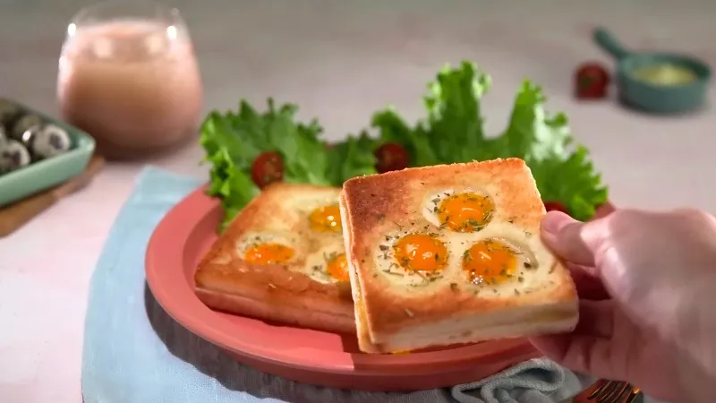 Cách làm sandwich trứng cút mayonnaise đầy dinh dưỡng cho buổi sáng