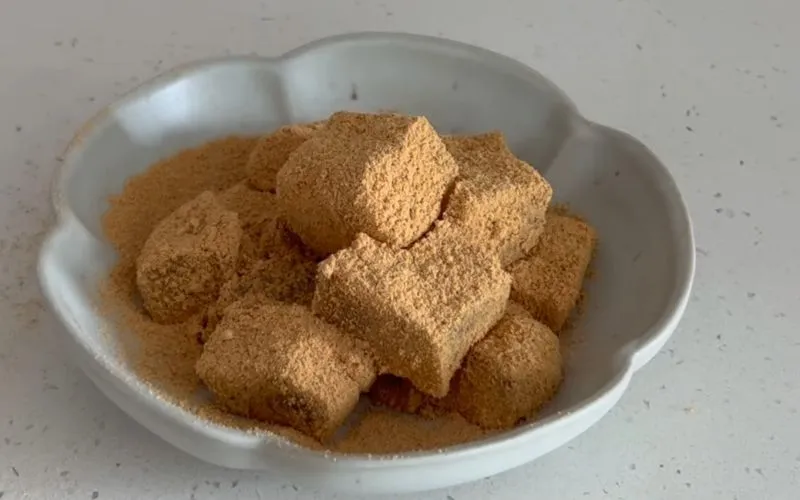 Cách làm warabi mochi dai ngon, thanh mát cho mùa hè