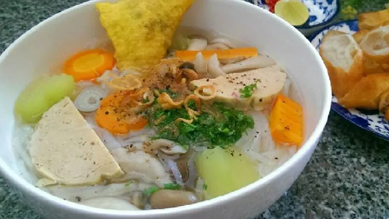 Cách nấu bánh canh chay thanh đạm, bổ dưỡng