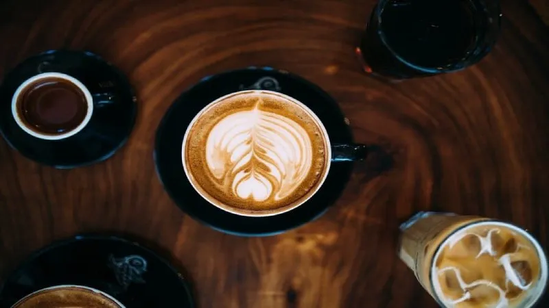 Cappuccino là gì? Cách phân biệt với latte