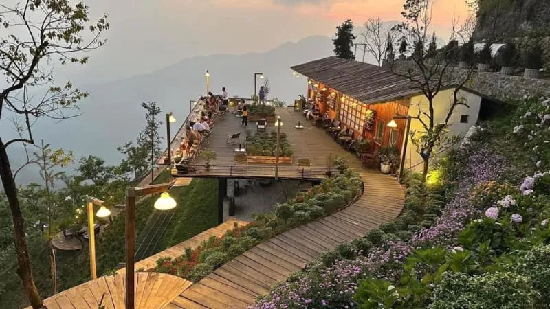 Checkin Tam Đảo, ghé quán cà phê view săn mây cực ‘chill’ dịp lễ 2/9