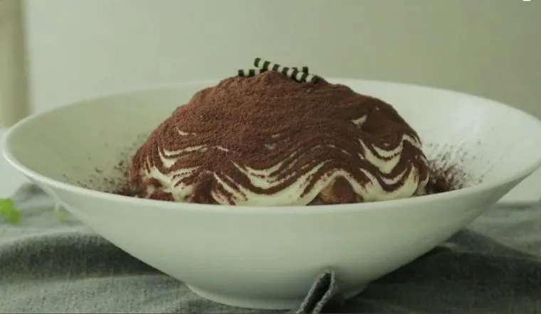 Chia sẻ cách làm tiramisu bingsu lạ miệng, béo thơm, cả nhà thích mê