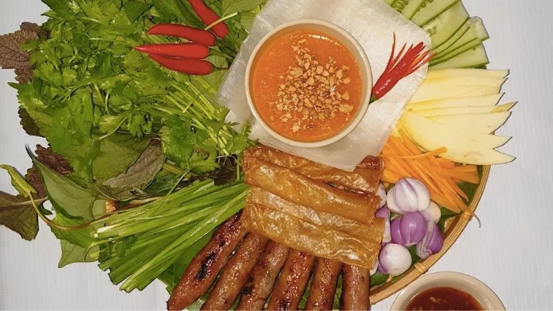 Đặc sản Cam Ranh: Top 12 đặc sản ngon nên thử và mua làm quà