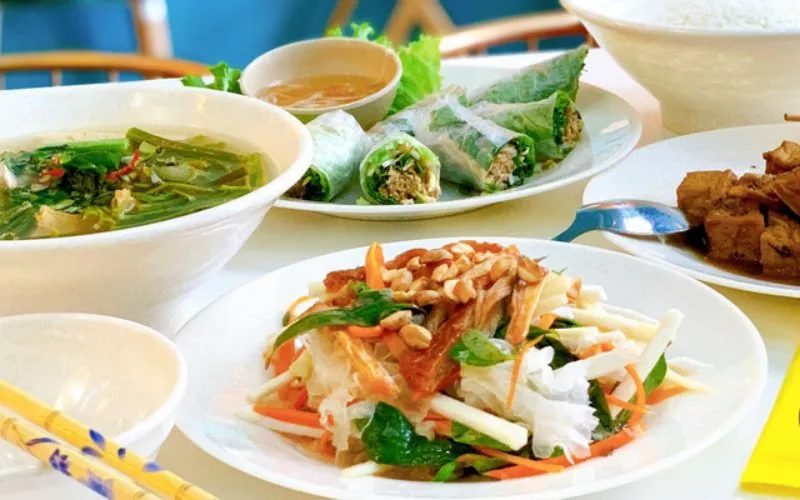 Đến ngay top 15 quán buffet quận 4 cho trải nghiệm ăn uống cực đỉnh