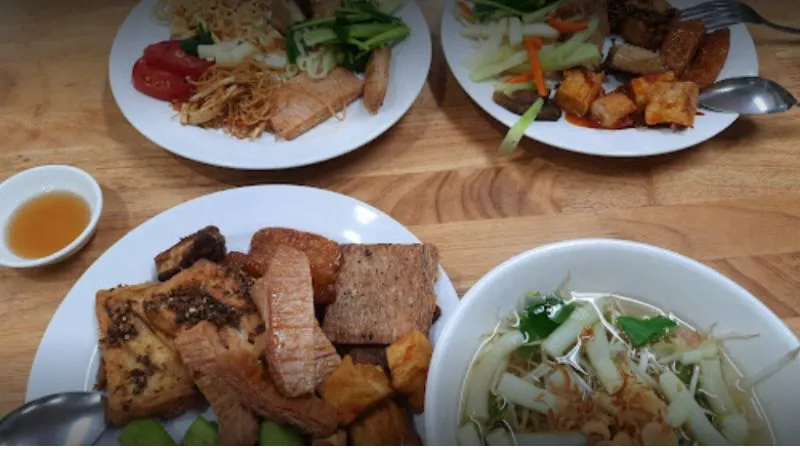 Khám phá 10 quán buffet chay Sài Gòn cực hút khách